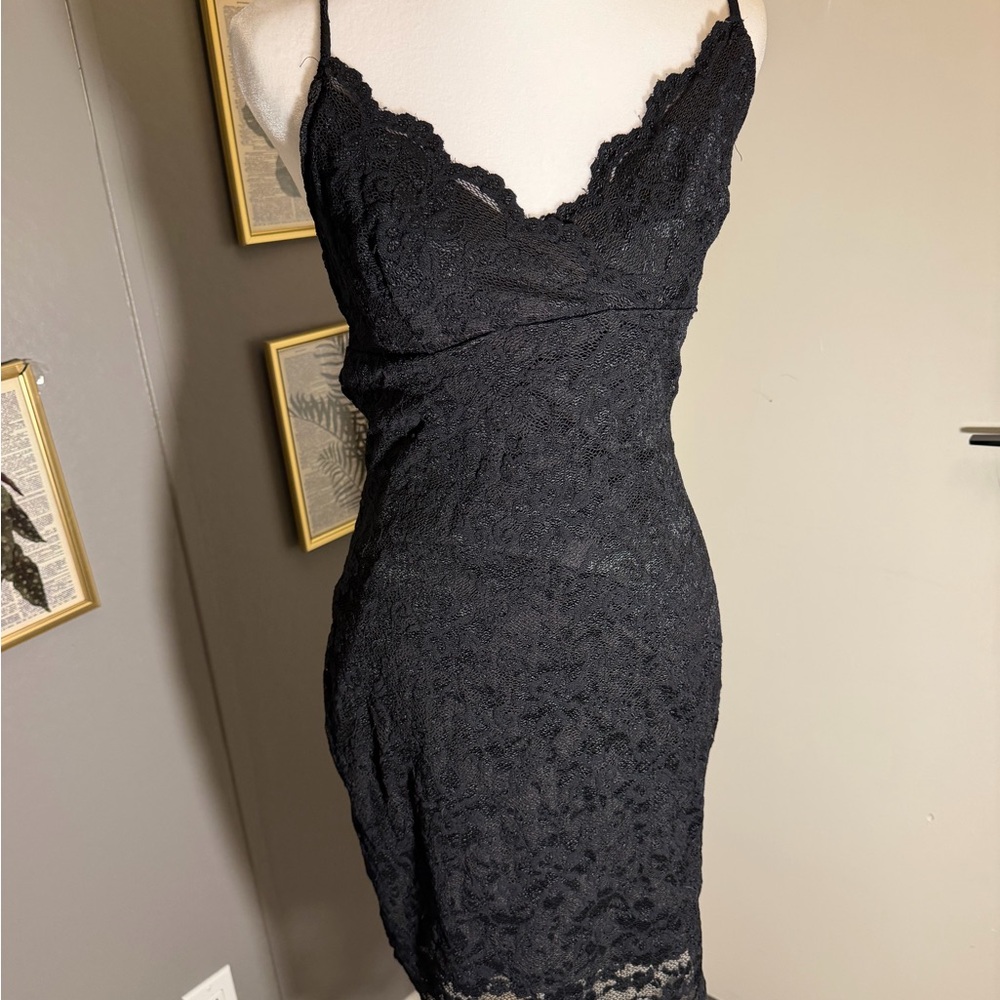Hugo Buscati Black‎ Lace Midi Dress